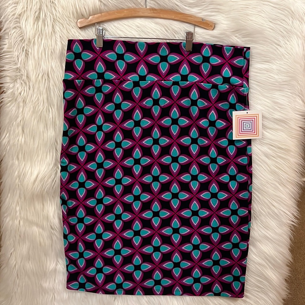 NWT LuLaRoe Skirt Size 3XL falda de colores